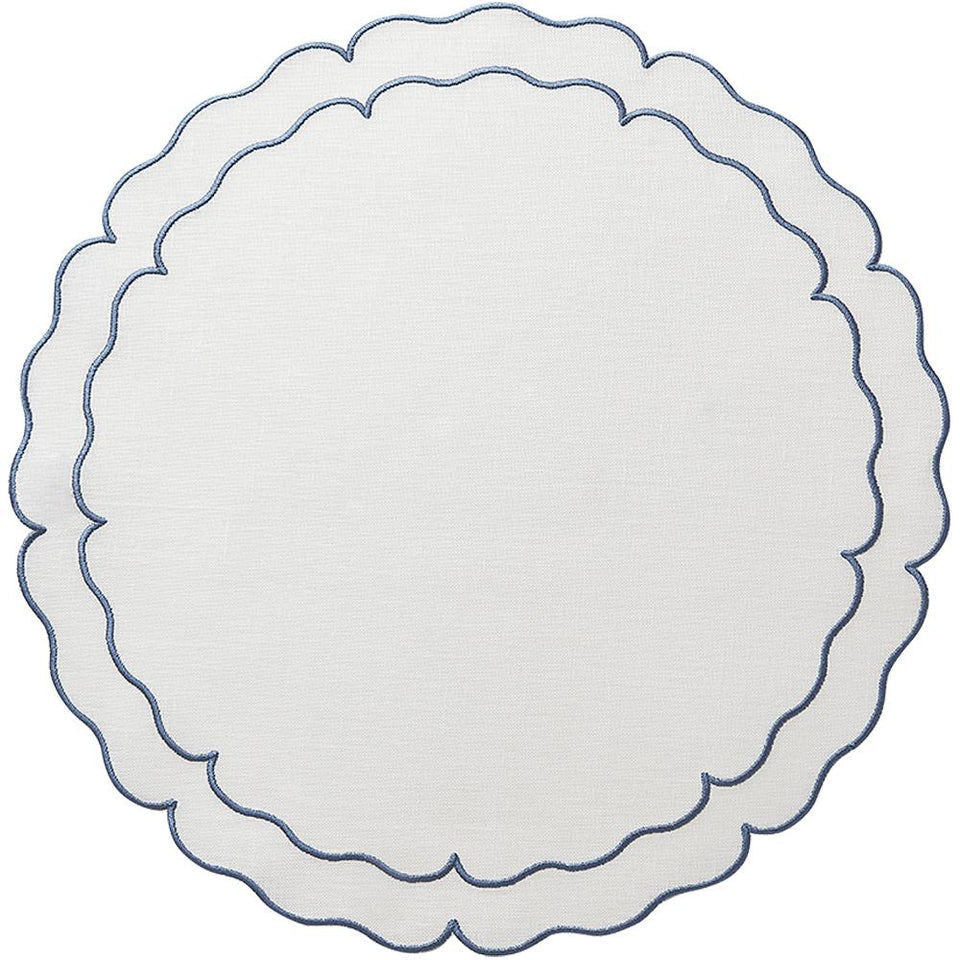 Linho Scalloped Round Placemat