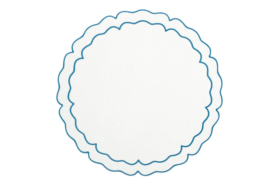 Scalloped Navy Blue Vinilo Placemat